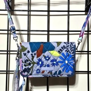 Vera Bradley Bengal Lilly RFID 3in1 Crossbody